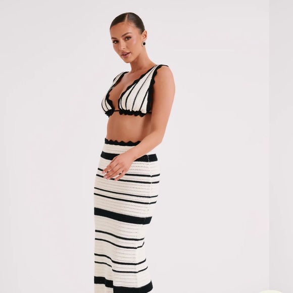 Meshki Jadia Crochet Set - Picture 2 of 7